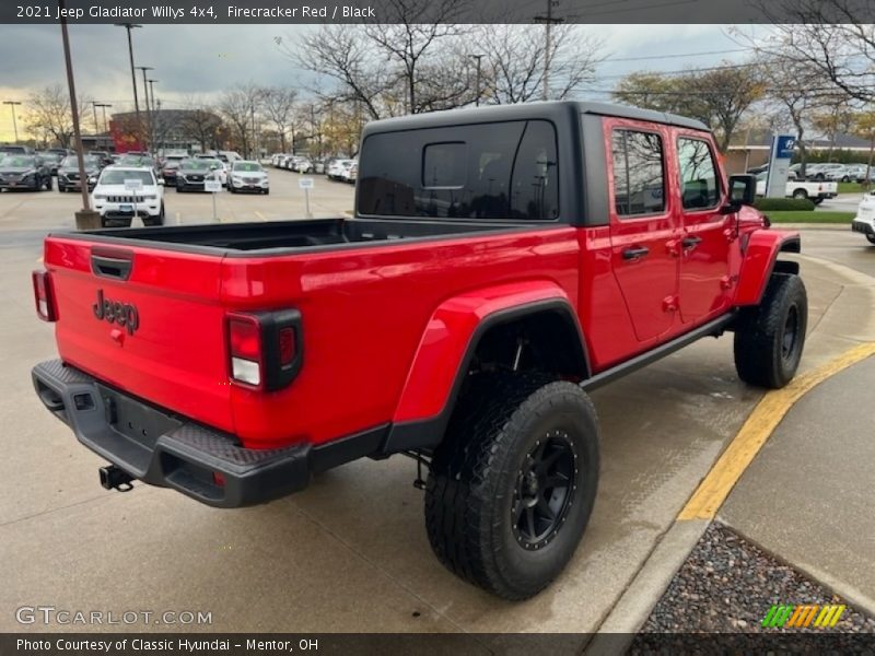 Firecracker Red / Black 2021 Jeep Gladiator Willys 4x4
