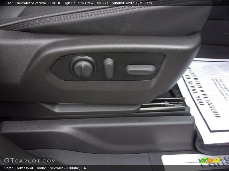 Summit White / Jet Black 2022 Chevrolet Silverado 3500HD High Country Crew Cab 4x4