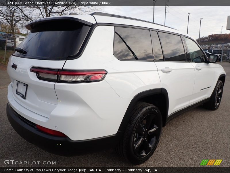 Bright White / Black 2021 Jeep Grand Cherokee L Altitude 4x4