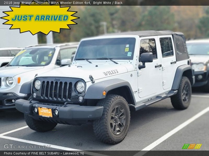 Bright White / Black 2018 Jeep Wrangler Unlimited Willys Wheeler Edition 4x4