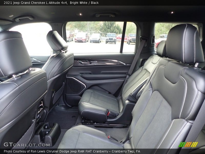 Rear Seat of 2021 Grand Cherokee L Altitude 4x4