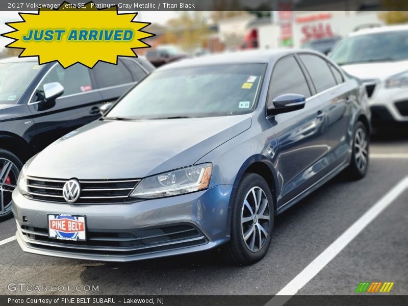 Platinum Gray Metallic / Titan Black 2017 Volkswagen Jetta SE