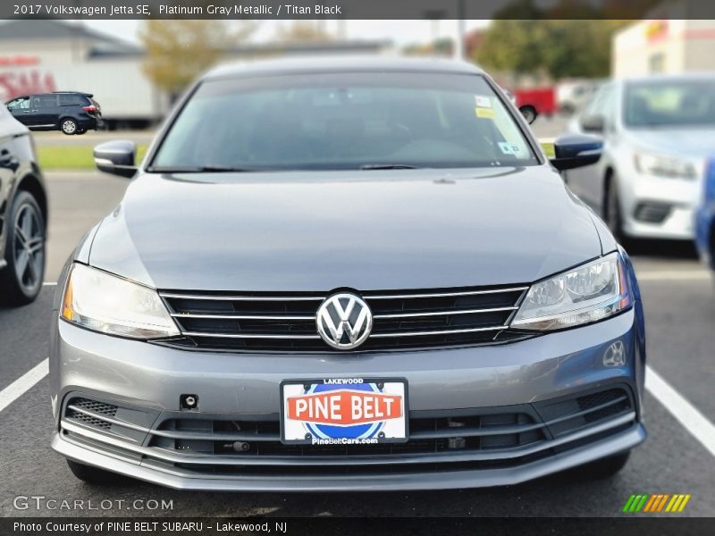 Platinum Gray Metallic / Titan Black 2017 Volkswagen Jetta SE