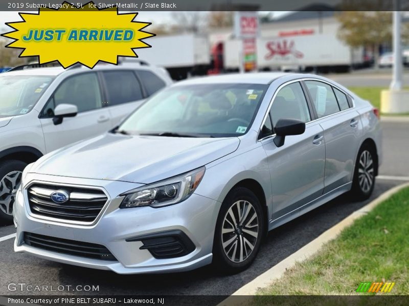 Ice Silver Metallic / Slate Black 2019 Subaru Legacy 2.5i