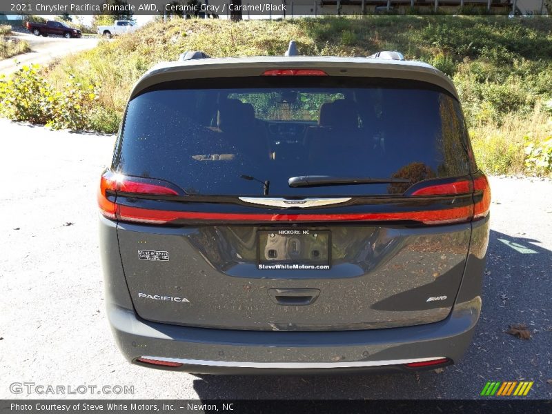 Ceramic Gray / Caramel/Black 2021 Chrysler Pacifica Pinnacle AWD