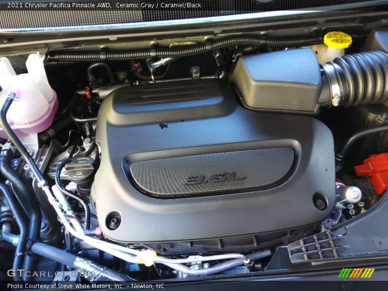 Ceramic Gray / Caramel/Black 2021 Chrysler Pacifica Pinnacle AWD