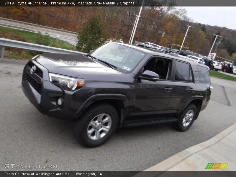 Magnetic Gray Metallic / Graphite 2019 Toyota 4Runner SR5 Premium 4x4