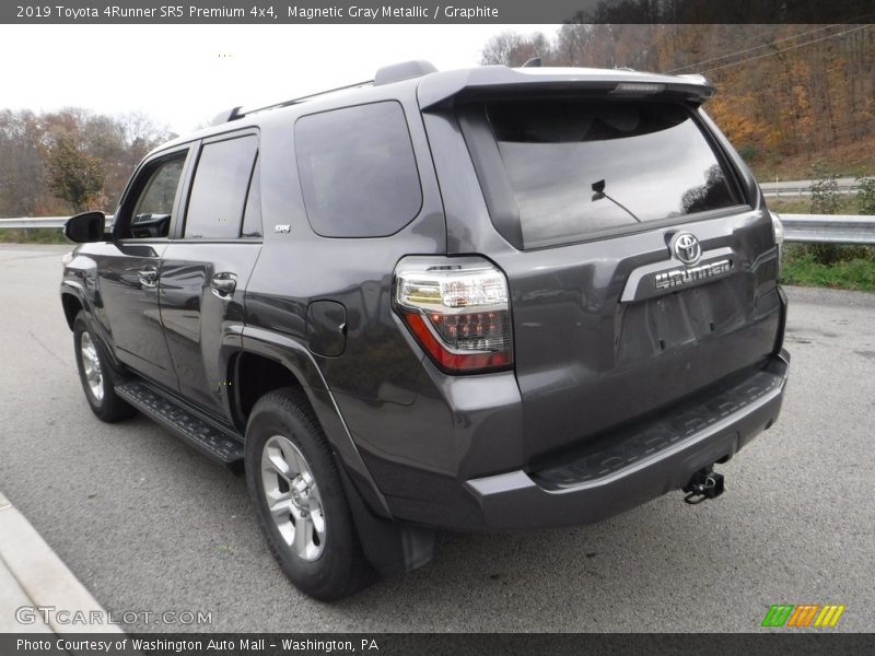 Magnetic Gray Metallic / Graphite 2019 Toyota 4Runner SR5 Premium 4x4