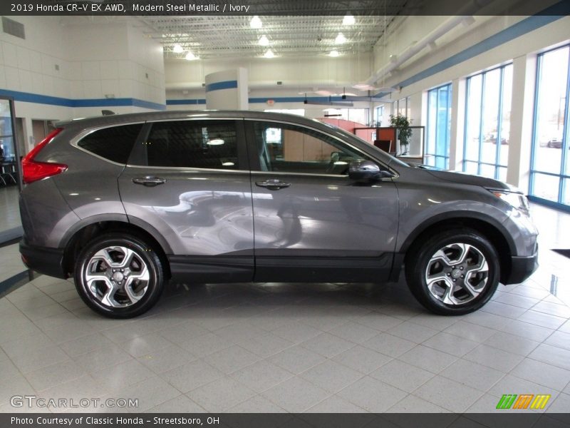 Modern Steel Metallic / Ivory 2019 Honda CR-V EX AWD