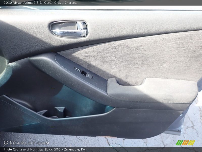 Ocean Gray / Charcoal 2010 Nissan Altima 2.5 S