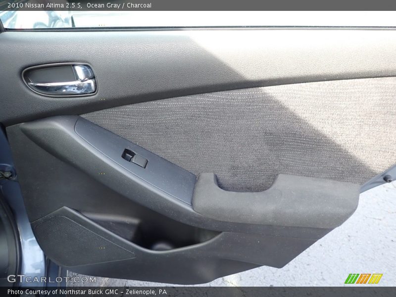 Ocean Gray / Charcoal 2010 Nissan Altima 2.5 S