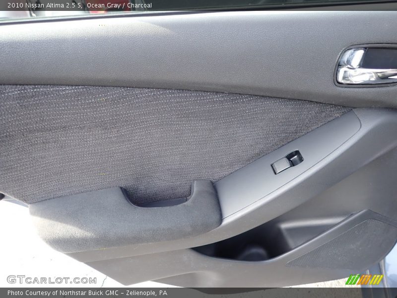 Ocean Gray / Charcoal 2010 Nissan Altima 2.5 S