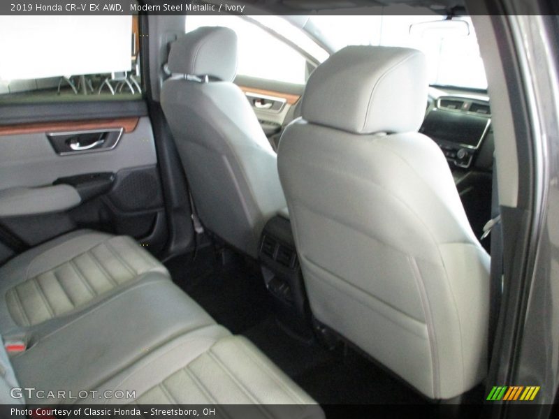 Modern Steel Metallic / Ivory 2019 Honda CR-V EX AWD