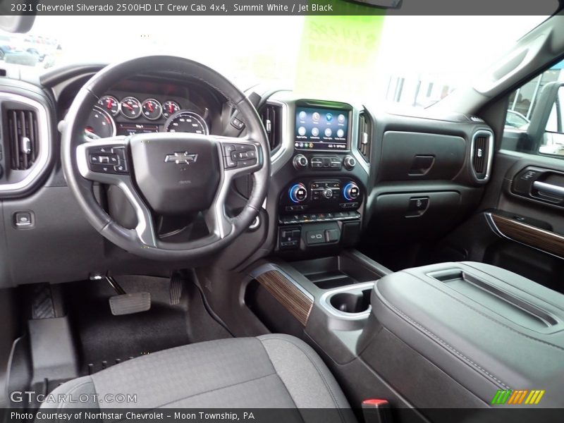 Summit White / Jet Black 2021 Chevrolet Silverado 2500HD LT Crew Cab 4x4