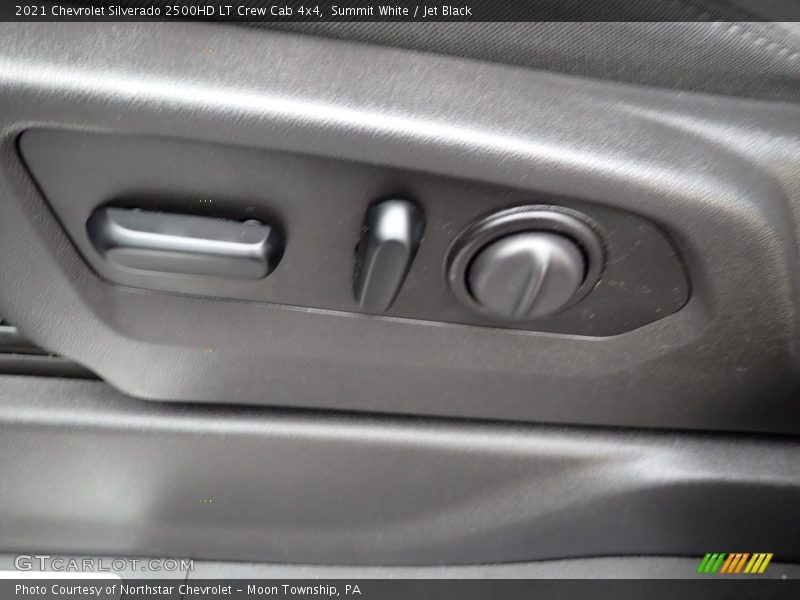 Summit White / Jet Black 2021 Chevrolet Silverado 2500HD LT Crew Cab 4x4