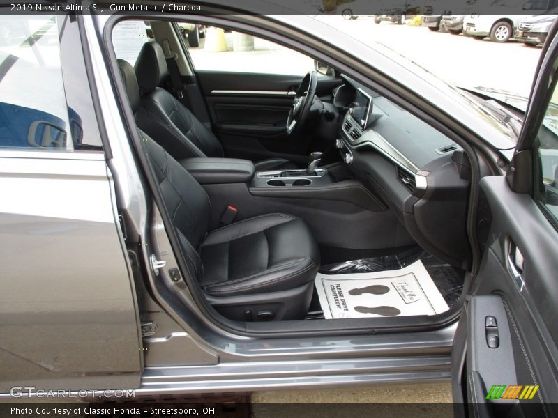 Gun Metallic / Charcoal 2019 Nissan Altima SL