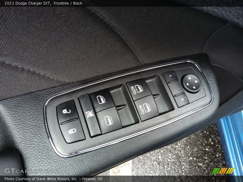 Frostbite / Black 2021 Dodge Charger SXT