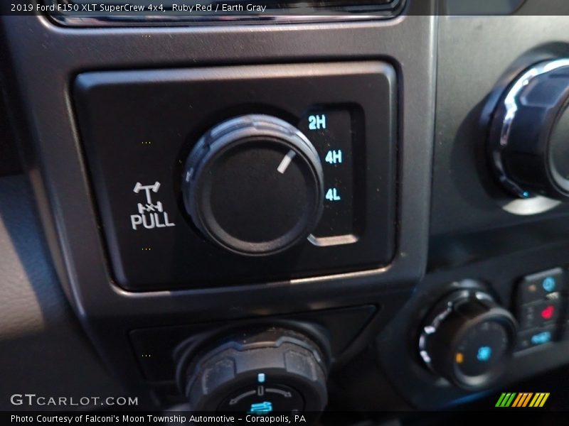 Ruby Red / Earth Gray 2019 Ford F150 XLT SuperCrew 4x4