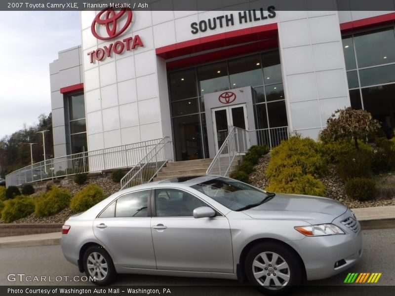 Titanium Metallic / Ash 2007 Toyota Camry XLE
