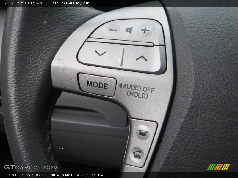 Titanium Metallic / Ash 2007 Toyota Camry XLE