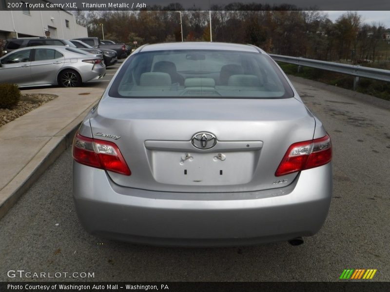 Titanium Metallic / Ash 2007 Toyota Camry XLE