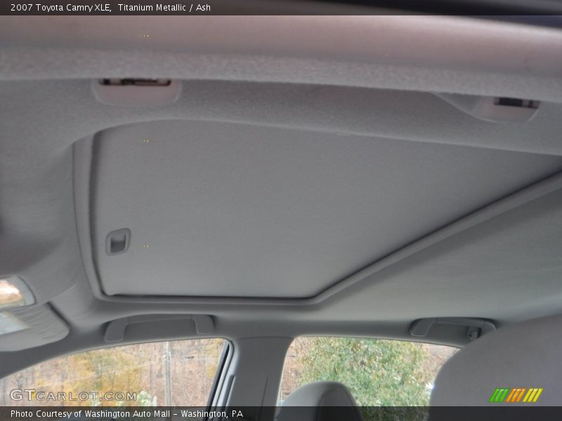 Titanium Metallic / Ash 2007 Toyota Camry XLE