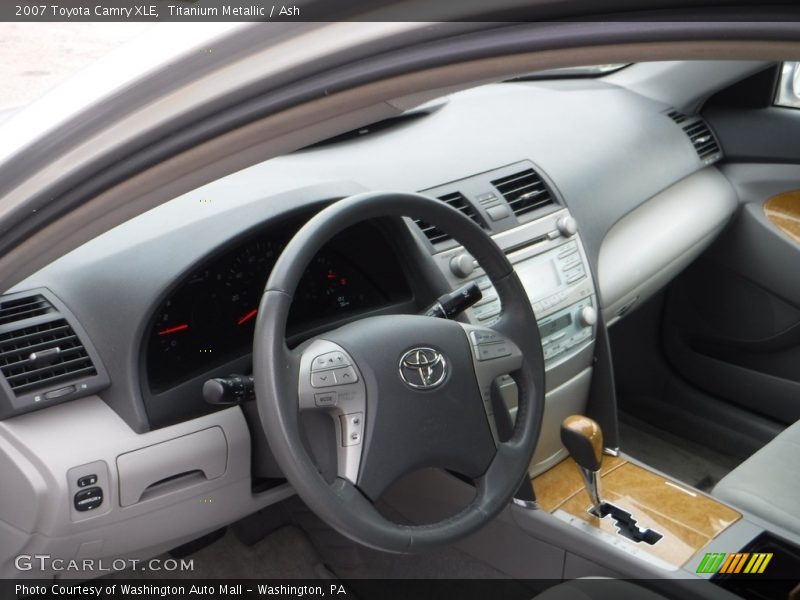 Titanium Metallic / Ash 2007 Toyota Camry XLE