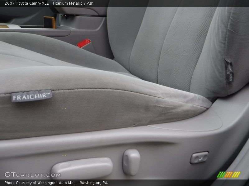 Titanium Metallic / Ash 2007 Toyota Camry XLE
