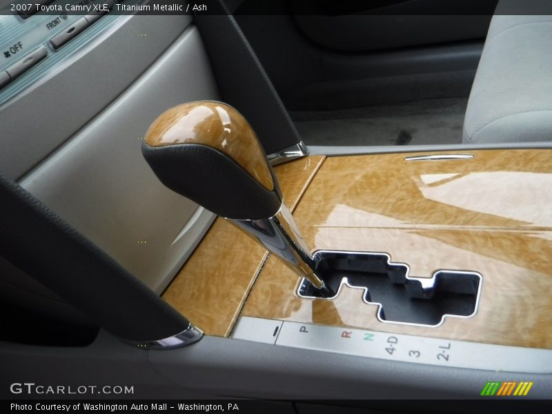 Titanium Metallic / Ash 2007 Toyota Camry XLE