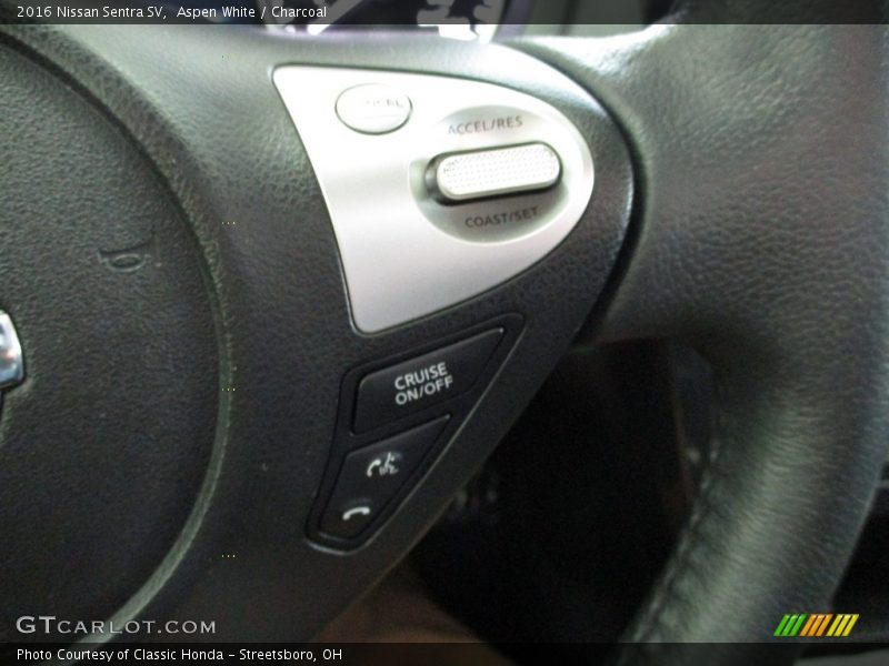 Aspen White / Charcoal 2016 Nissan Sentra SV
