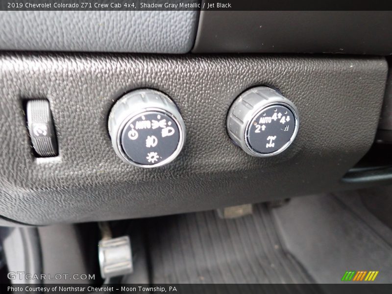 Shadow Gray Metallic / Jet Black 2019 Chevrolet Colorado Z71 Crew Cab 4x4