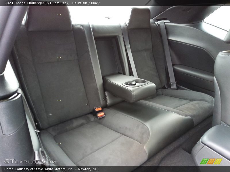 Hellraisin / Black 2021 Dodge Challenger R/T Scat Pack