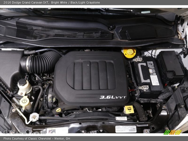 Bright White / Black/Light Graystone 2016 Dodge Grand Caravan SXT