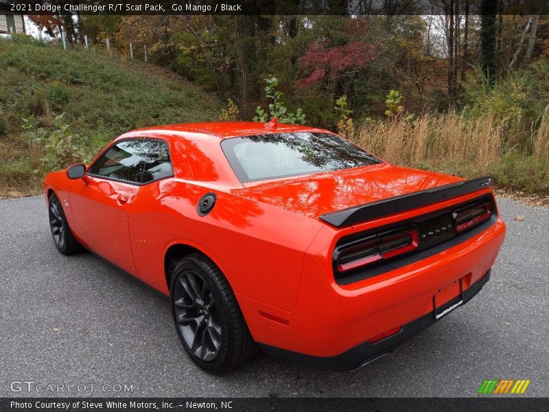 Go Mango / Black 2021 Dodge Challenger R/T Scat Pack