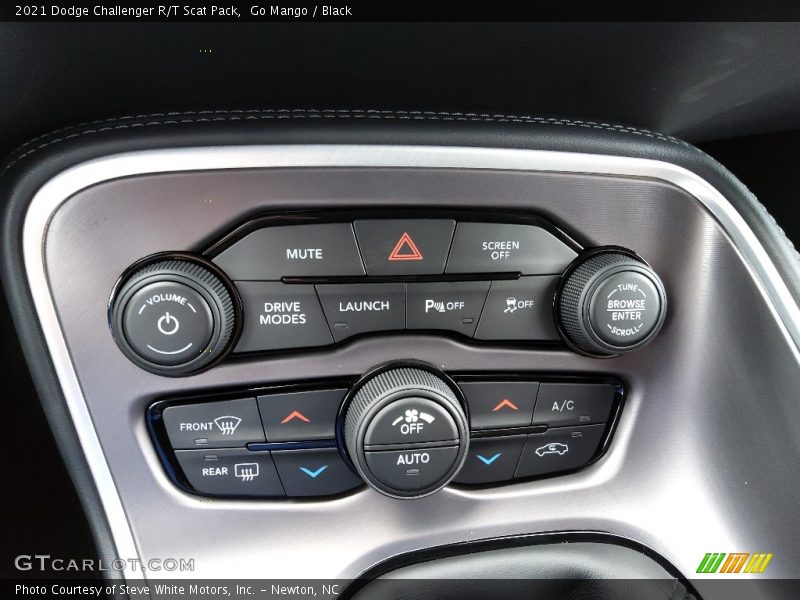 Go Mango / Black 2021 Dodge Challenger R/T Scat Pack