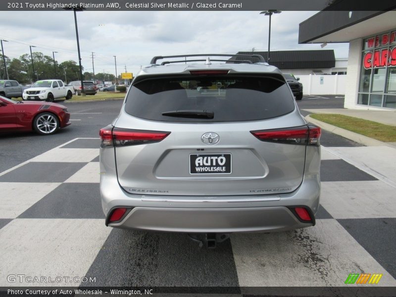 Celestial Silver Metallic / Glazed Caramel 2021 Toyota Highlander Platinum AWD