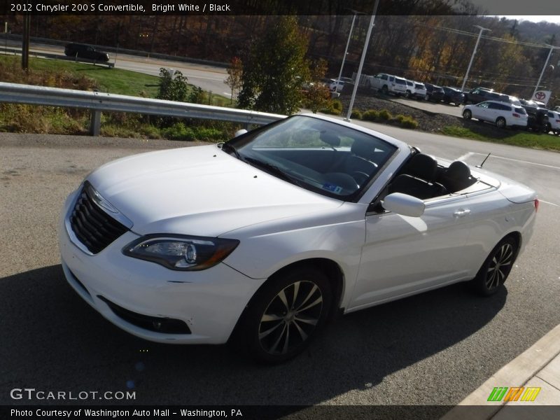 Bright White / Black 2012 Chrysler 200 S Convertible