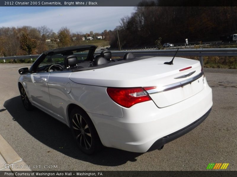 Bright White / Black 2012 Chrysler 200 S Convertible
