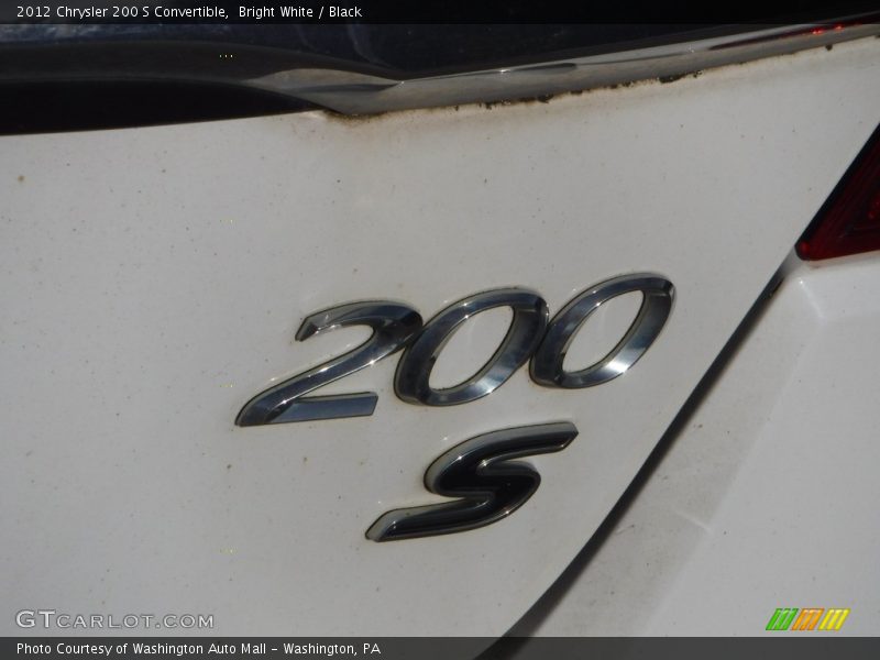Bright White / Black 2012 Chrysler 200 S Convertible