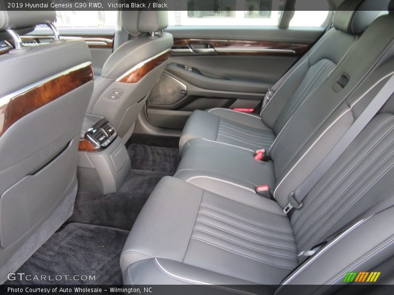 Victoria Black / Black 2019 Hyundai Genesis G90 RWD