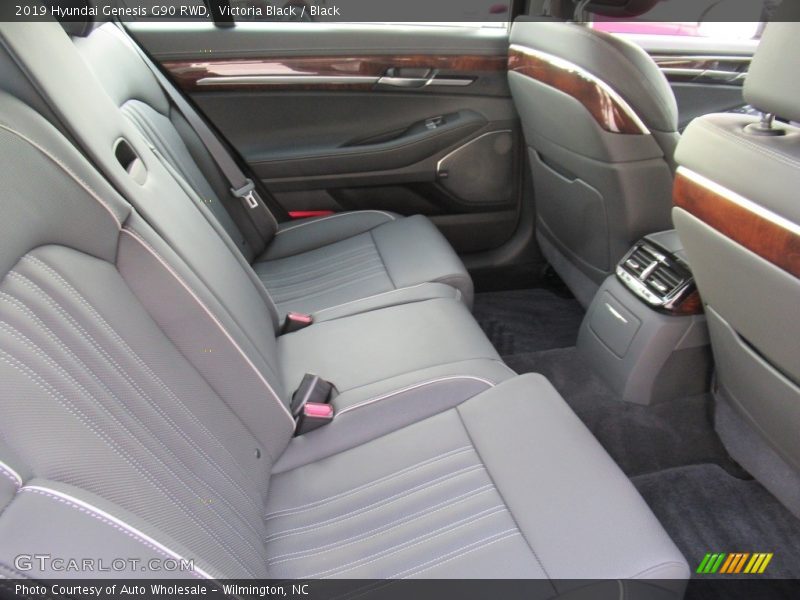 Victoria Black / Black 2019 Hyundai Genesis G90 RWD