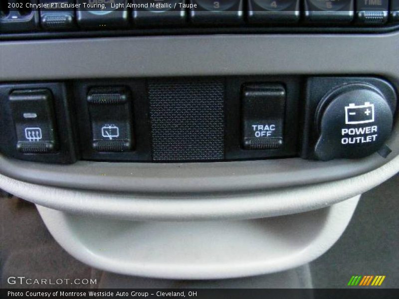Light Almond Metallic / Taupe 2002 Chrysler PT Cruiser Touring