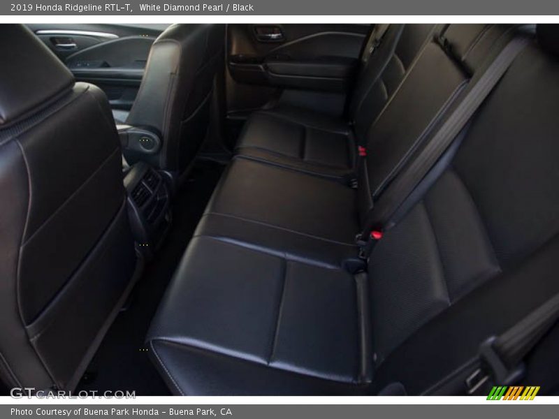 White Diamond Pearl / Black 2019 Honda Ridgeline RTL-T