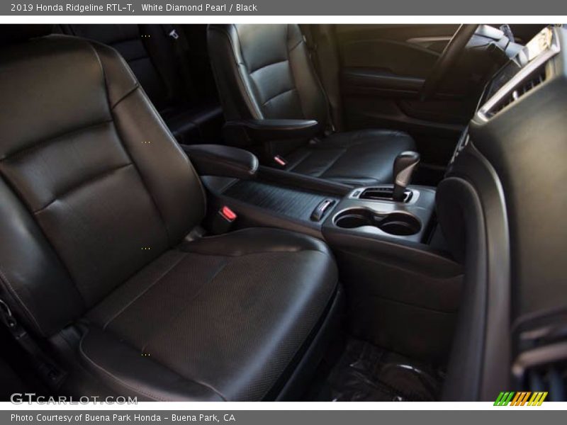 White Diamond Pearl / Black 2019 Honda Ridgeline RTL-T