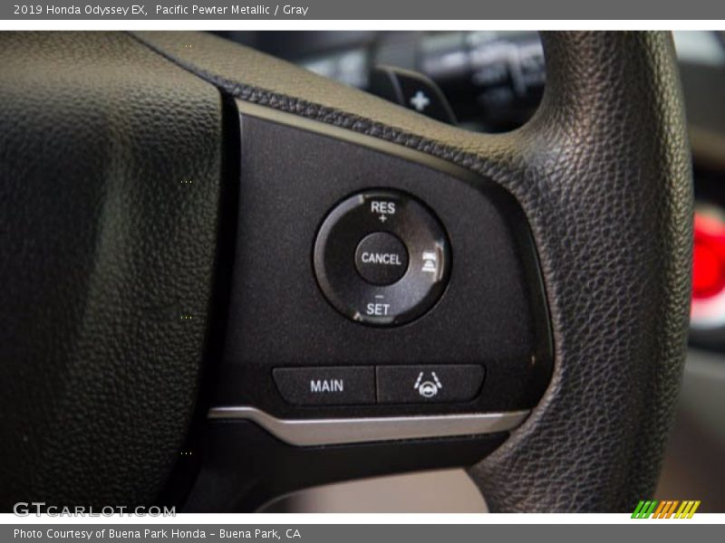 Pacific Pewter Metallic / Gray 2019 Honda Odyssey EX