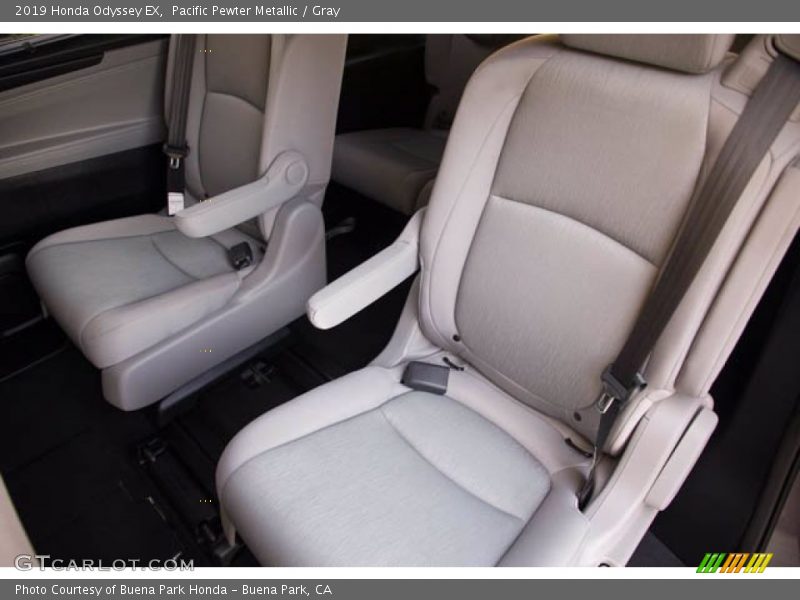 Pacific Pewter Metallic / Gray 2019 Honda Odyssey EX