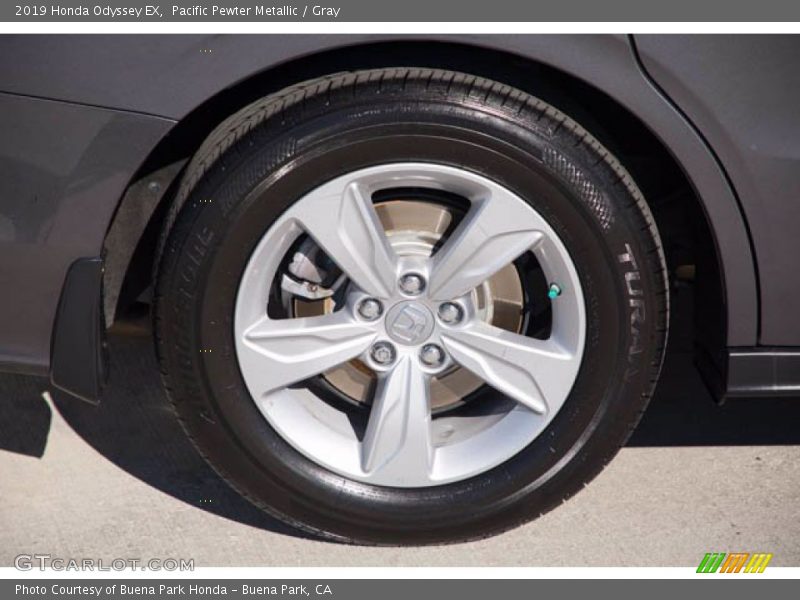 Pacific Pewter Metallic / Gray 2019 Honda Odyssey EX