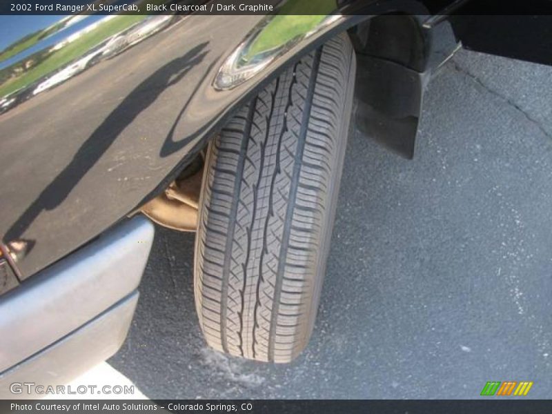 Black Clearcoat / Dark Graphite 2002 Ford Ranger XL SuperCab