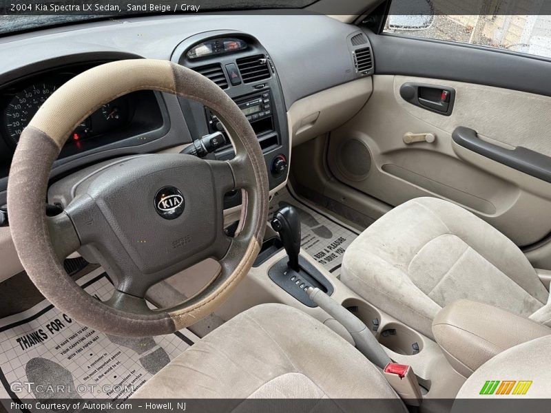 Sand Beige / Gray 2004 Kia Spectra LX Sedan