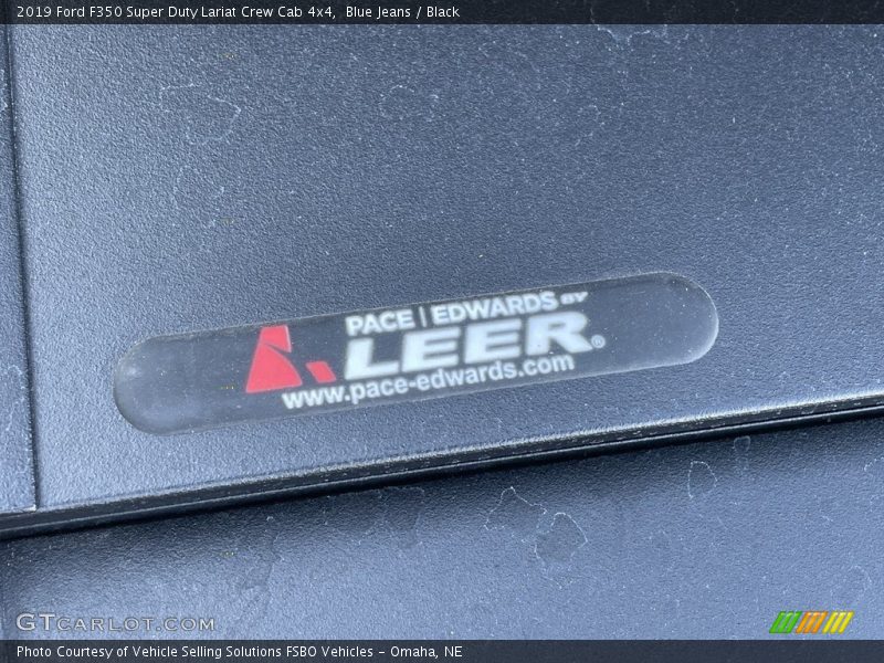 Blue Jeans / Black 2019 Ford F350 Super Duty Lariat Crew Cab 4x4